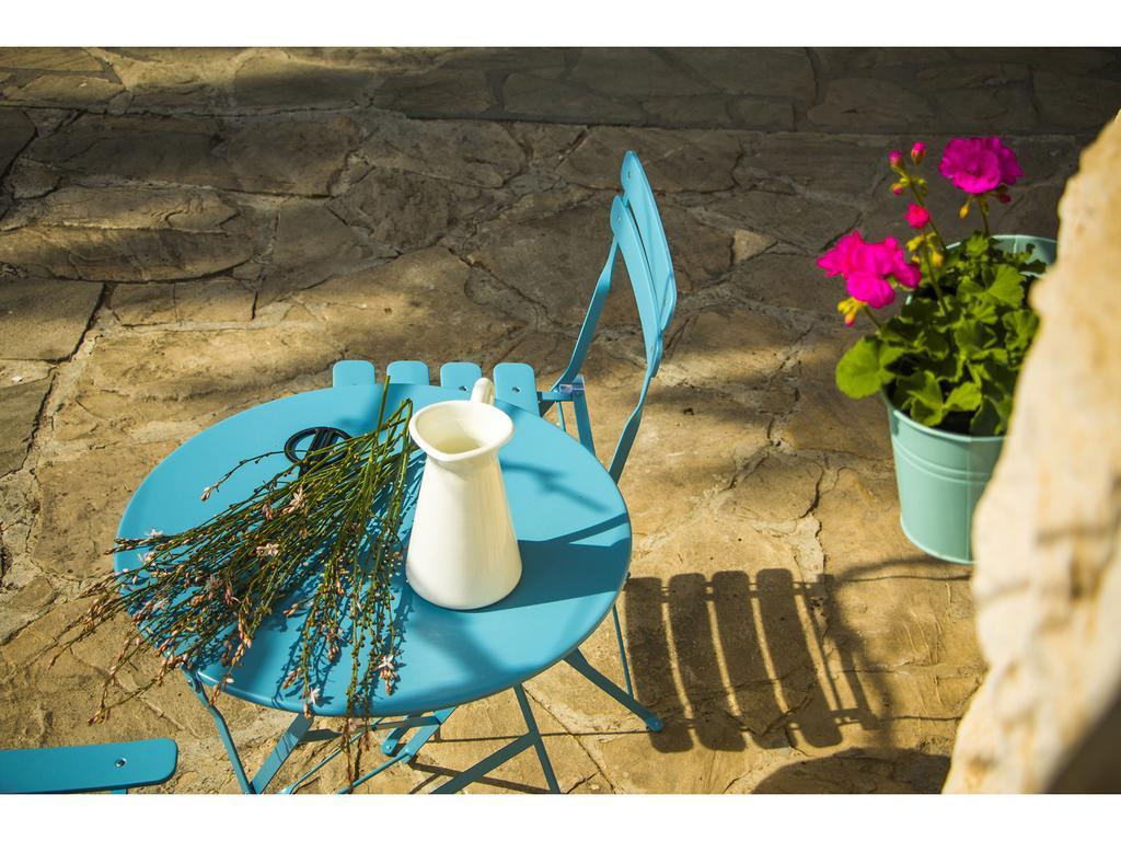 Apartment Sur La Plage Podstrana Bagian luar foto